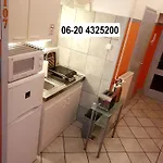Apartment In The Center Of -free Garage Parking Budapest