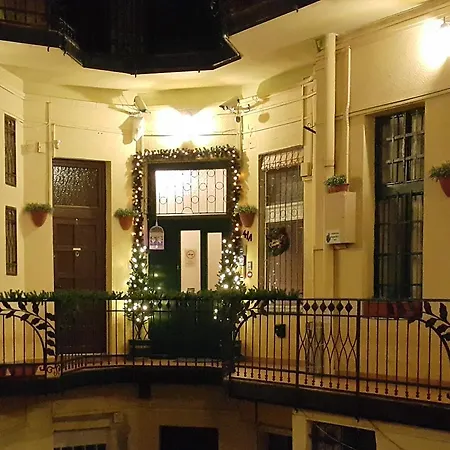 In The Center Of -free Garage Parking * Boedapest